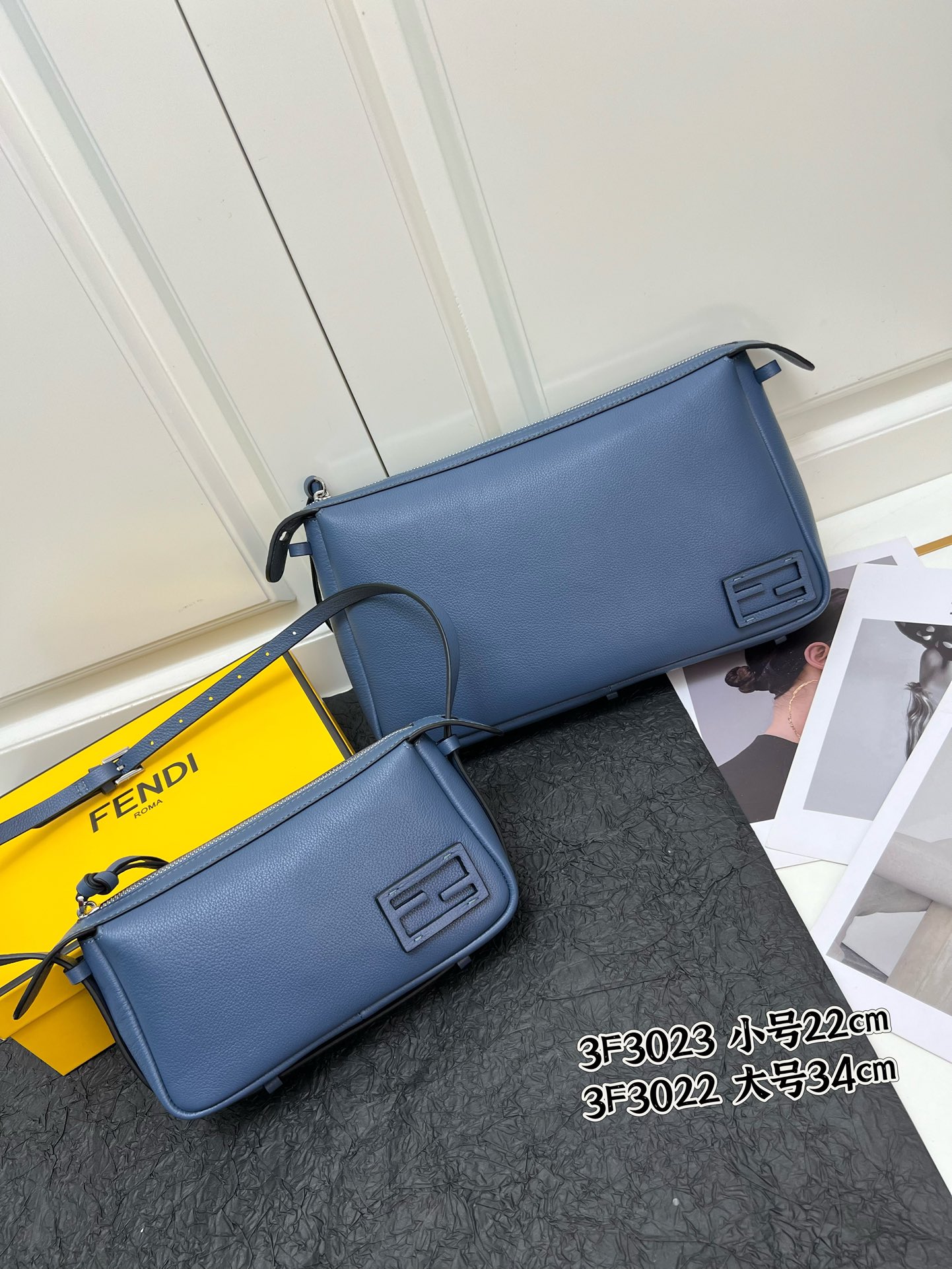 Top version FENDI Simply leather handbag