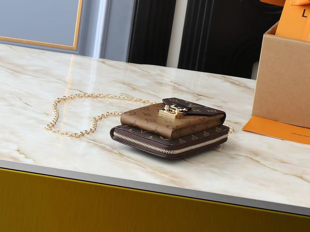 Louis Vuitton Monogram Phone Bag