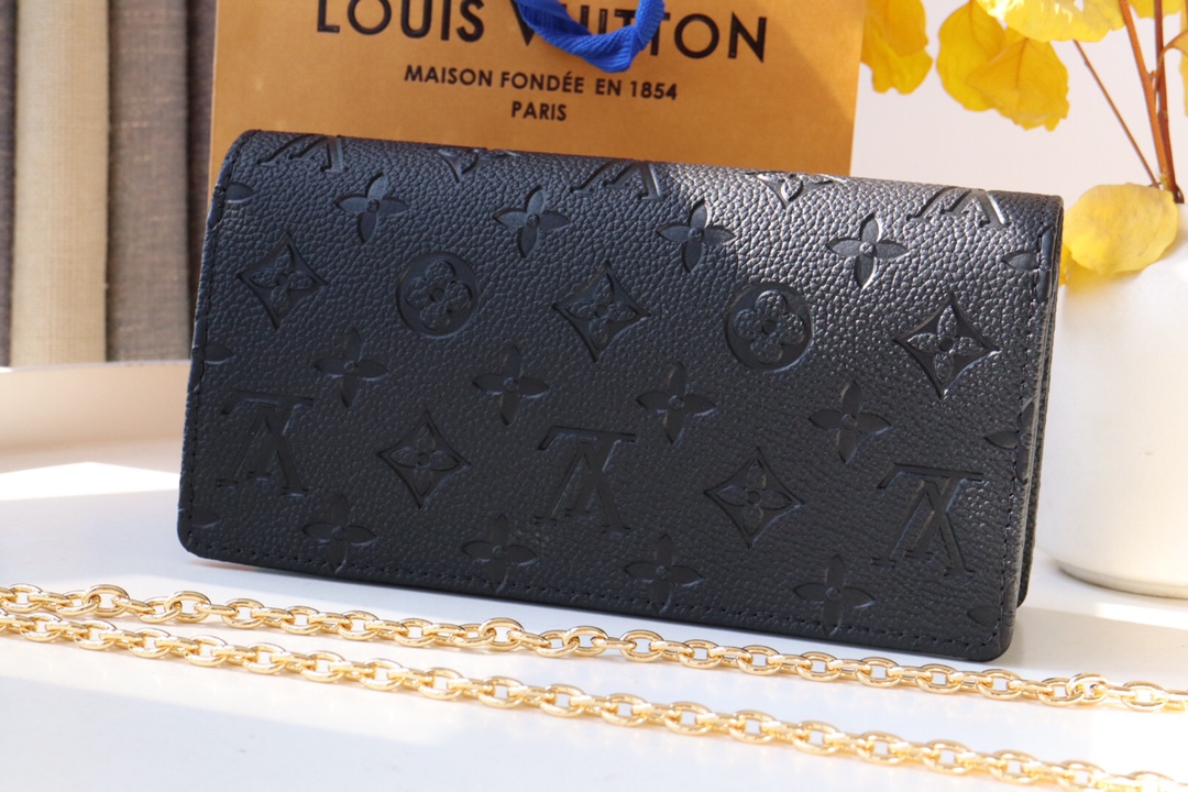 Top version LV woc LiLy Woc Monogram chain bag