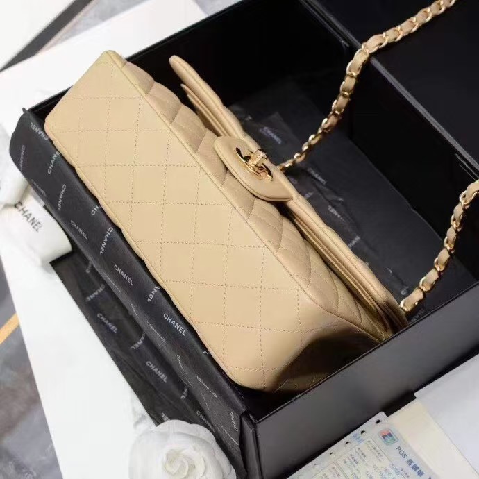 chanel chain bag-golden logo