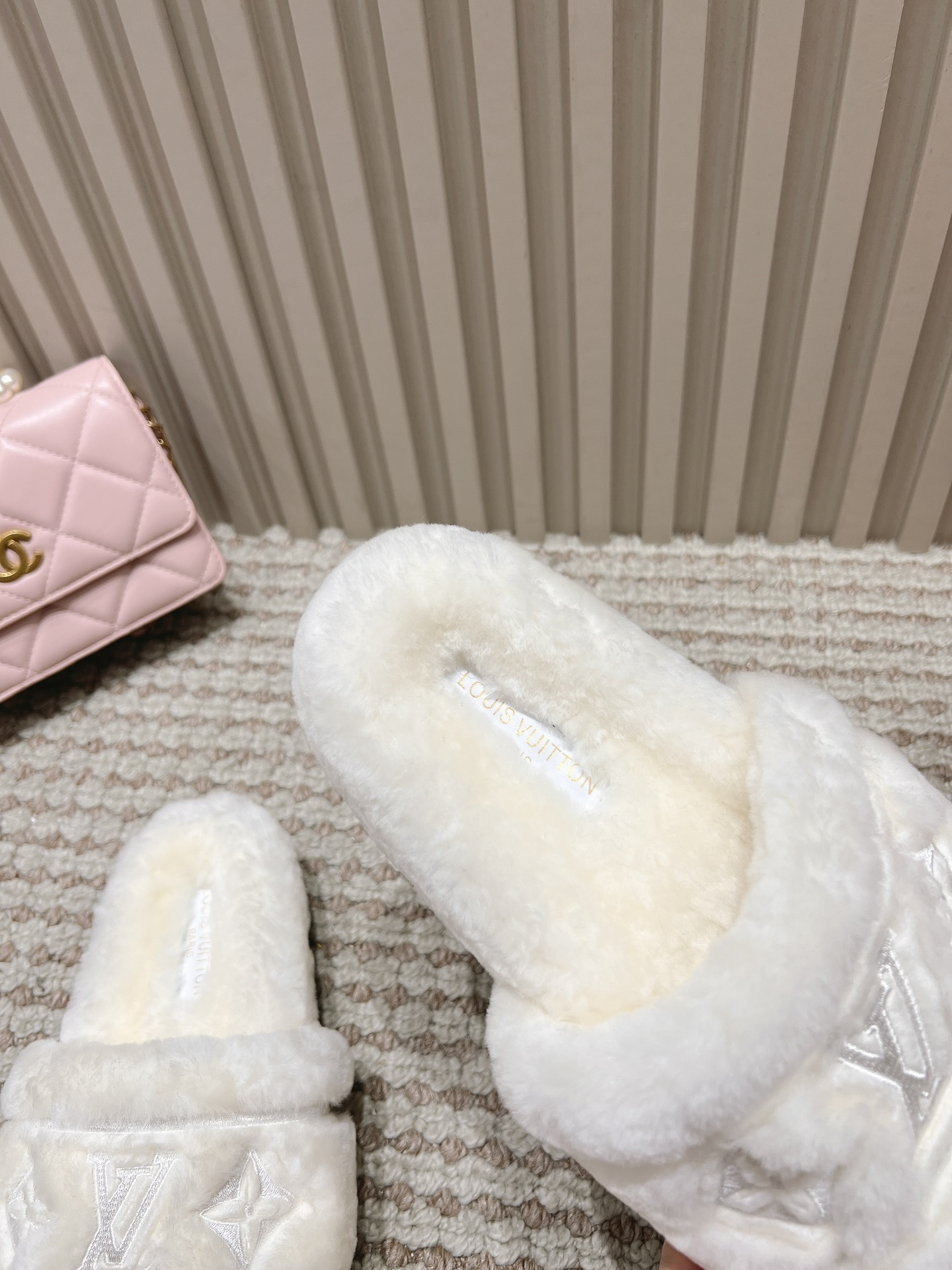 LV embroidered plush slippers