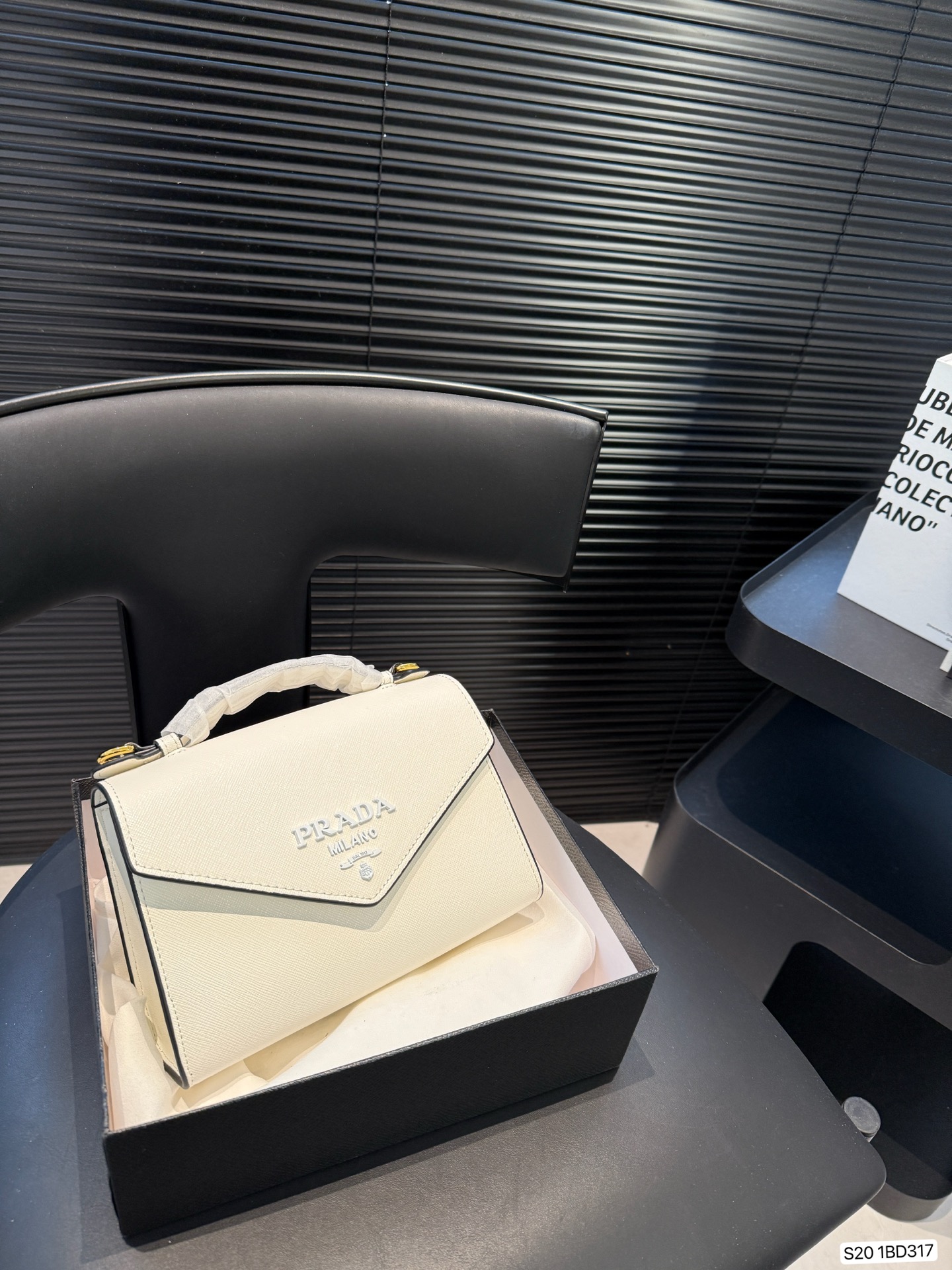 Prada premium simple envelope bag