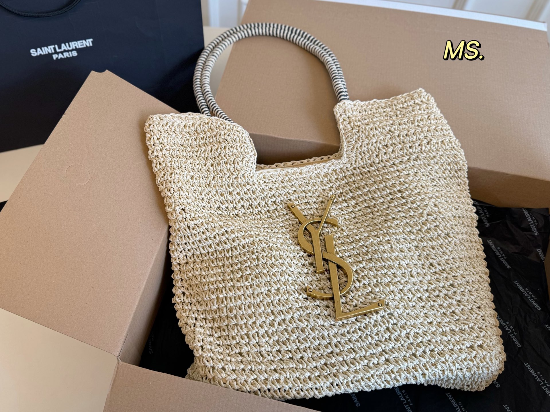 YSL's new straw tote bag is lazy and casual
