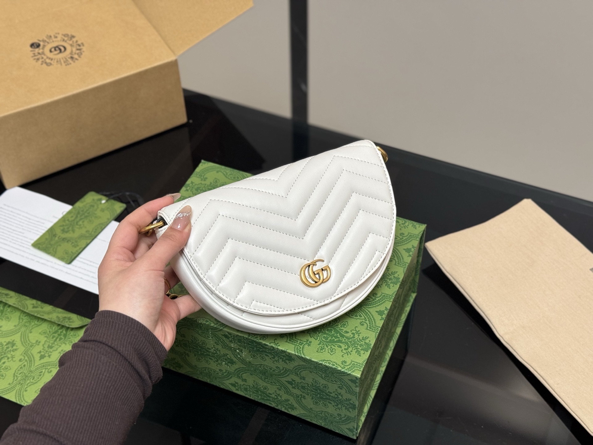 Gucci Marmon saddle bag classic color