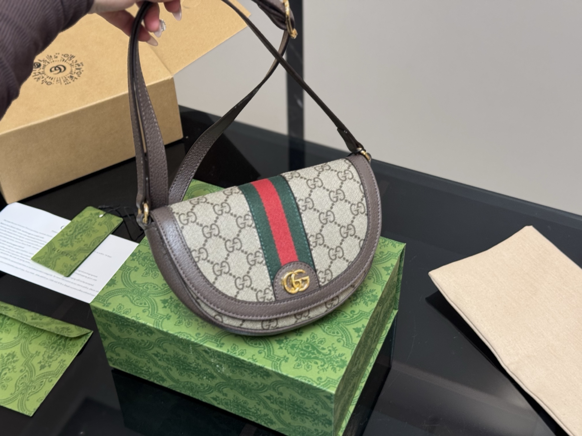 Gucci ophidia classic saddle bag