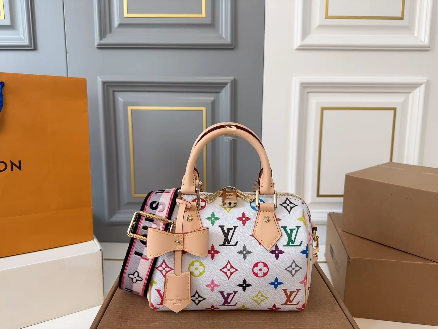 LV speedy Boston pillow bag