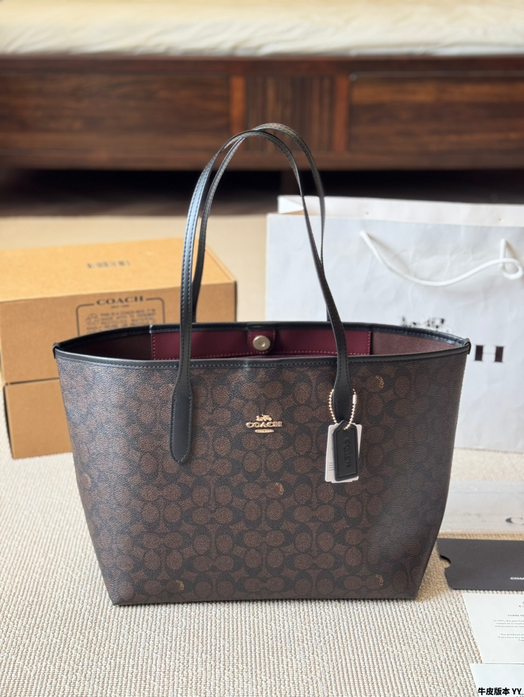 Coach & city tote classic tote bag shoulder bag