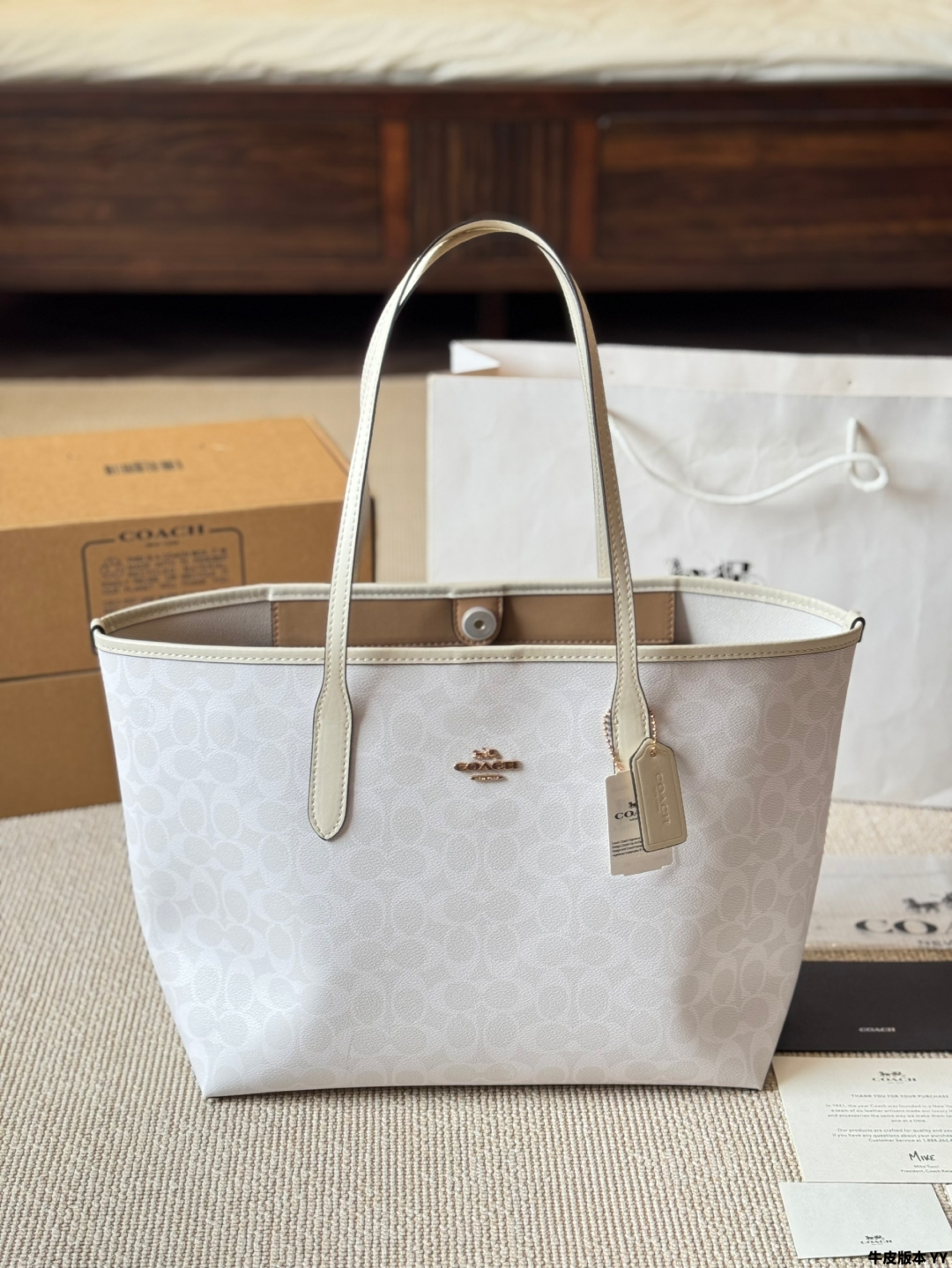 Coach & city tote classic tote bag shoulder bag