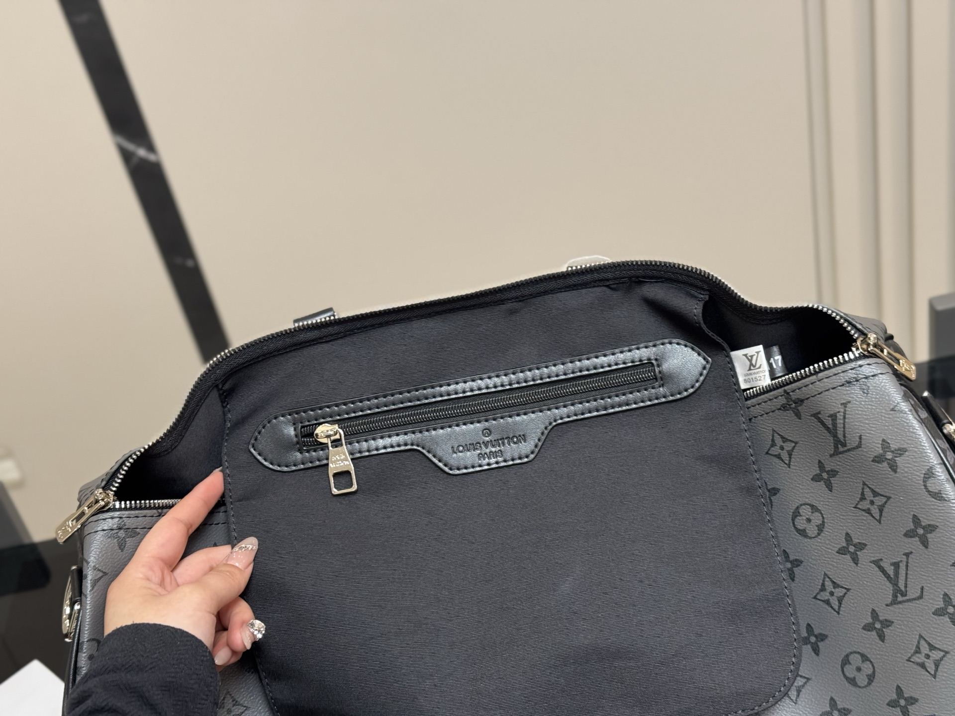 LV super cool Keepall travel bag