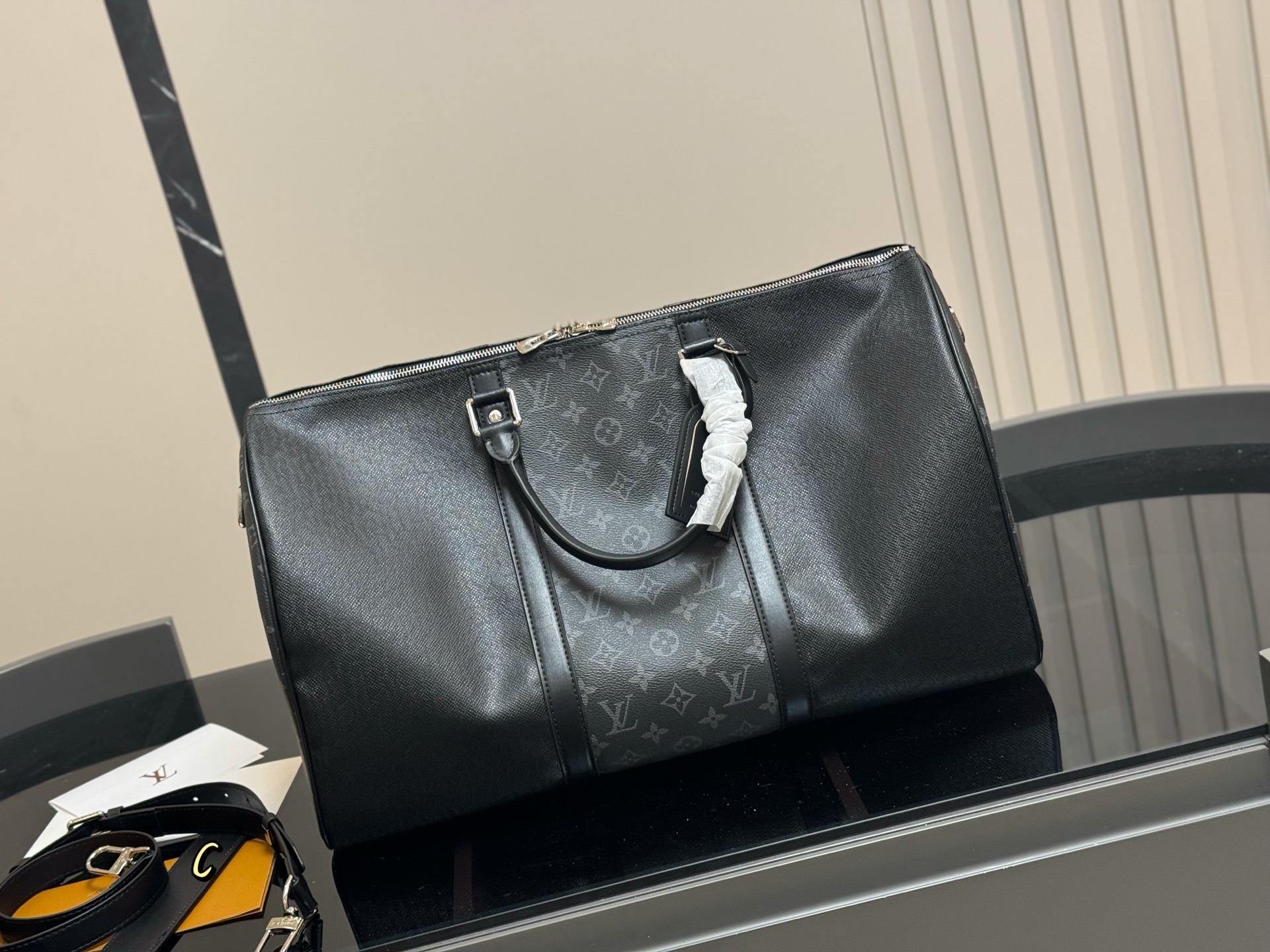 LV super cool Keepall travel bag