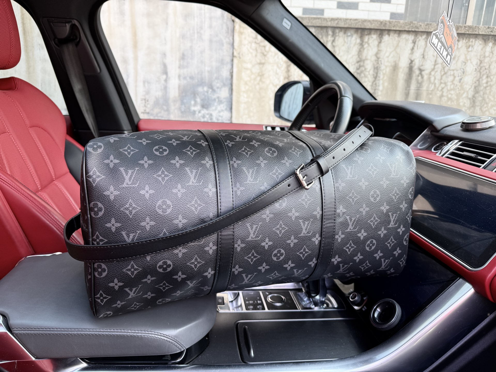 LV travel bag classic presbyopia