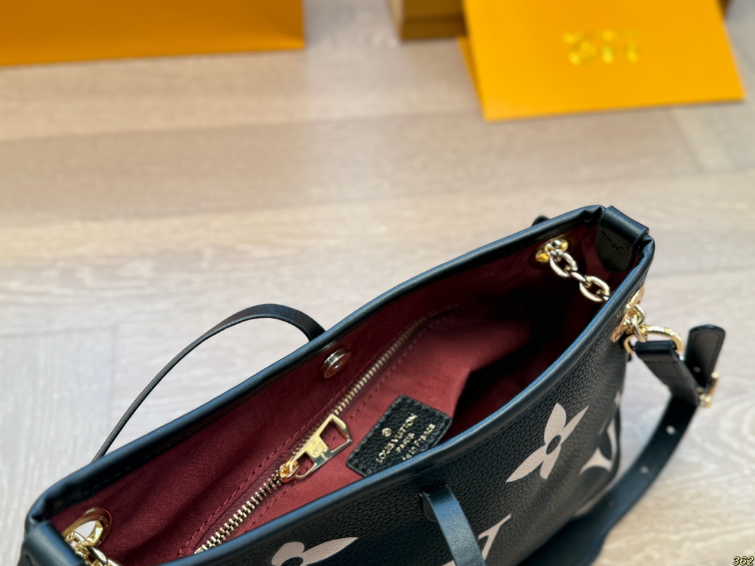 LV new shopping bag is fashionable and elegant