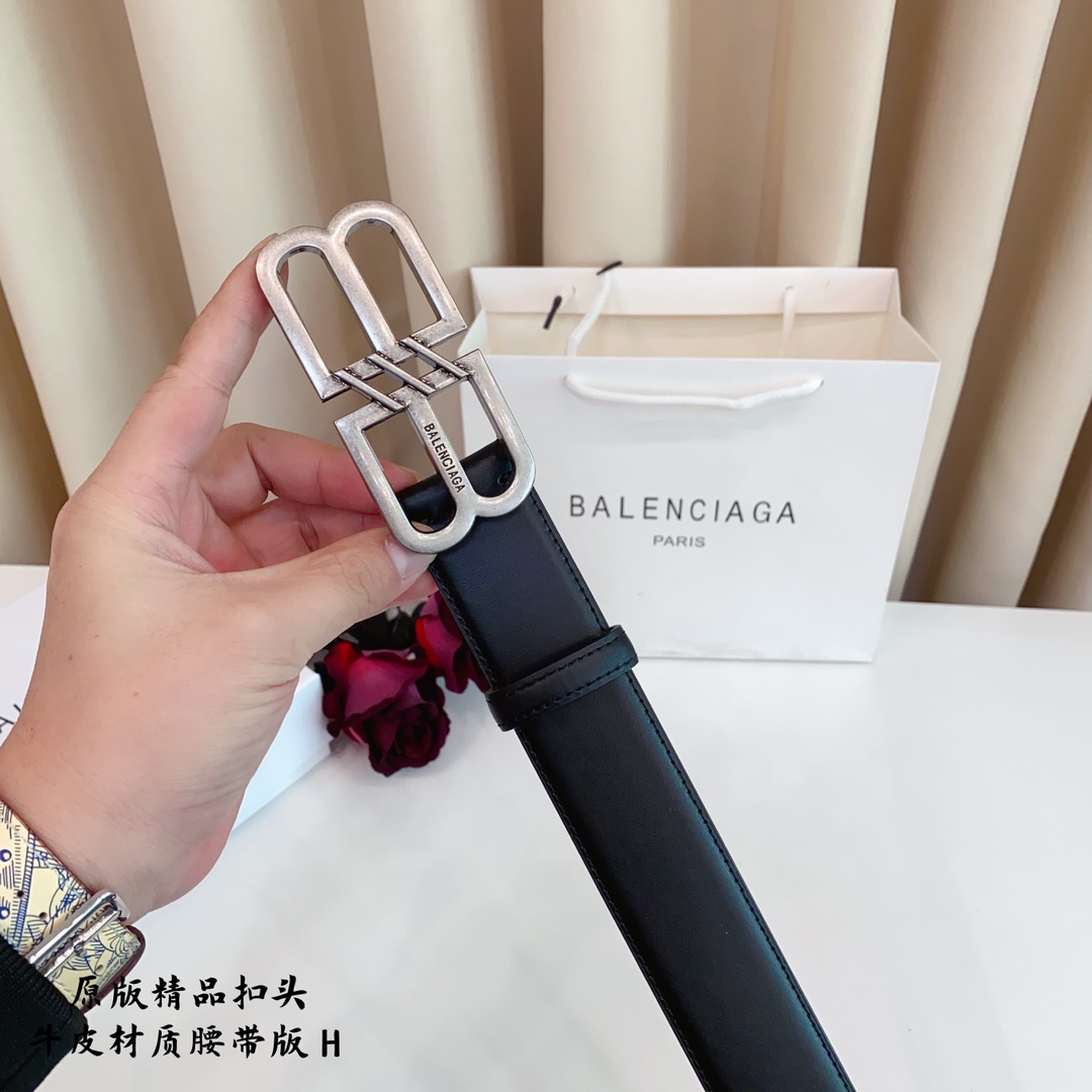 Balenciaga men's belt is simple and elegant