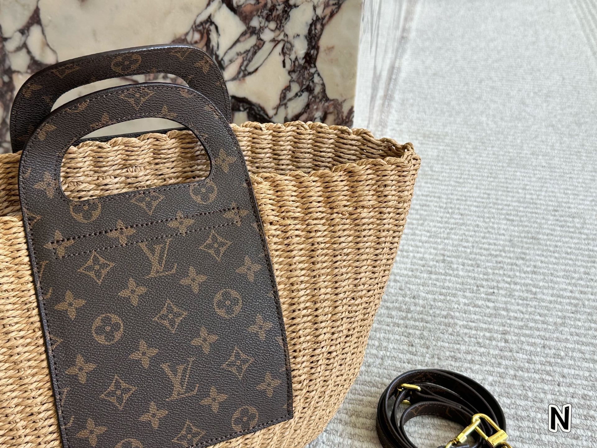 LV straw woven bag hand crossbody casual