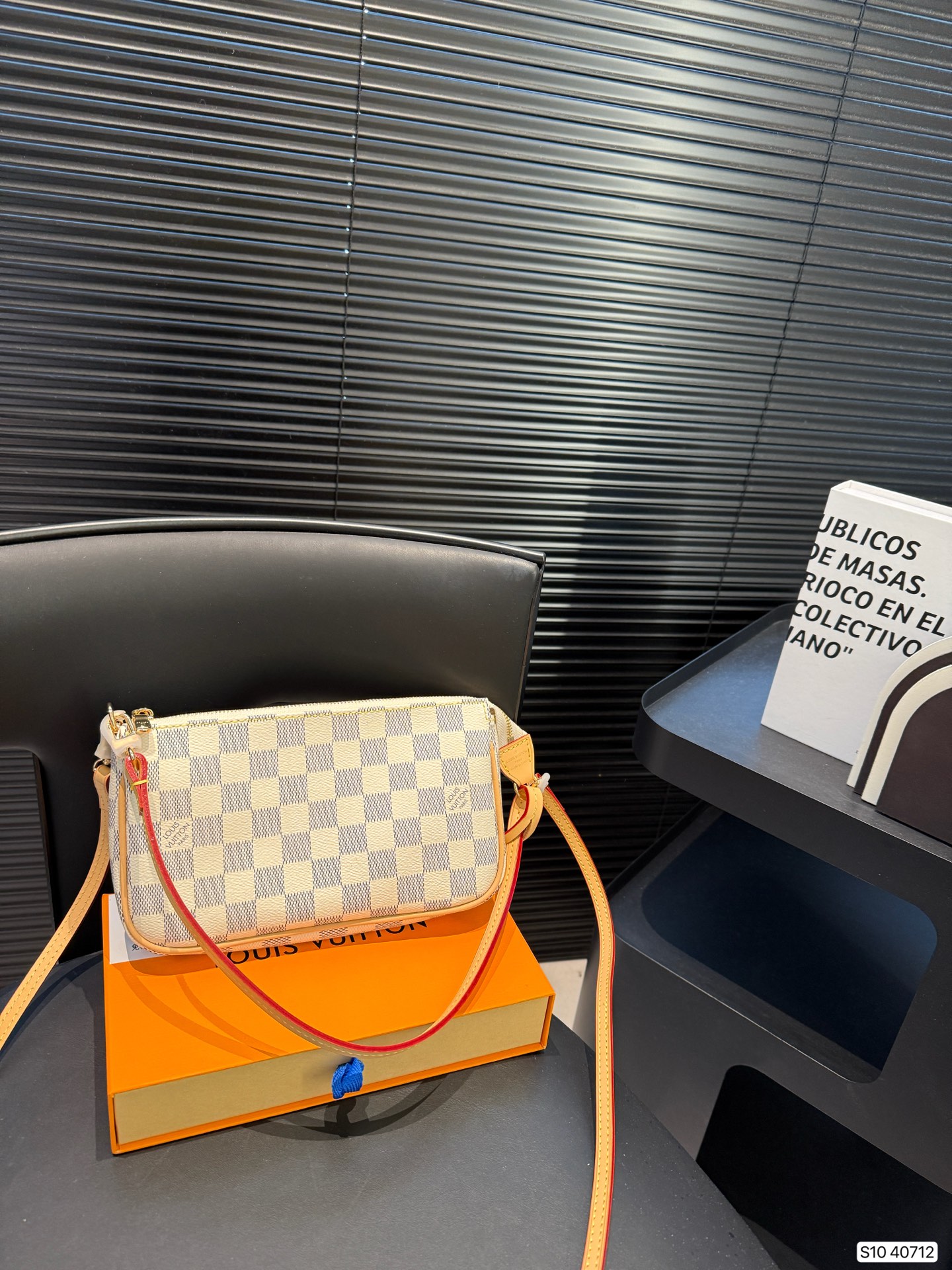 LV armpit second hand sack