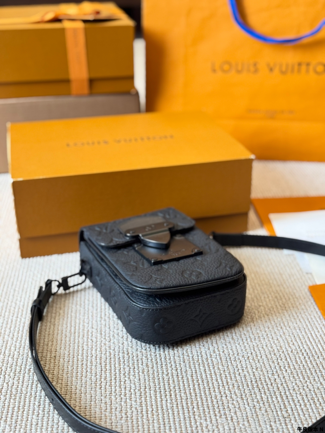 LV s-lock mobile phone bag