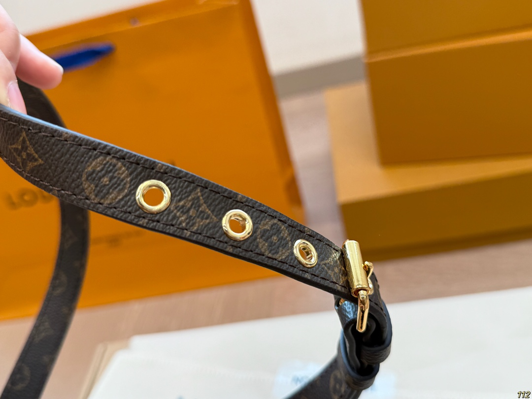 LV old flower piano bag