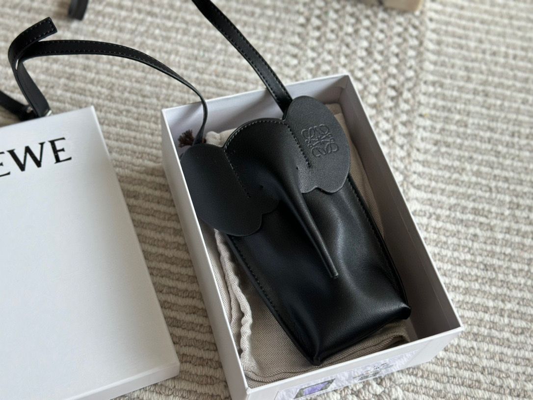 Loewe Elephant Phone Bag