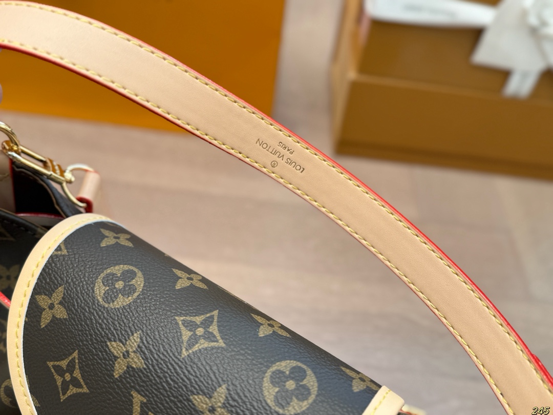 LV handbag messenger bag
