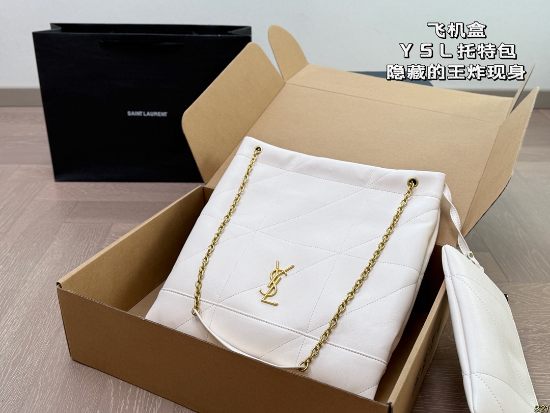 YSL tote bag is simple and stylish