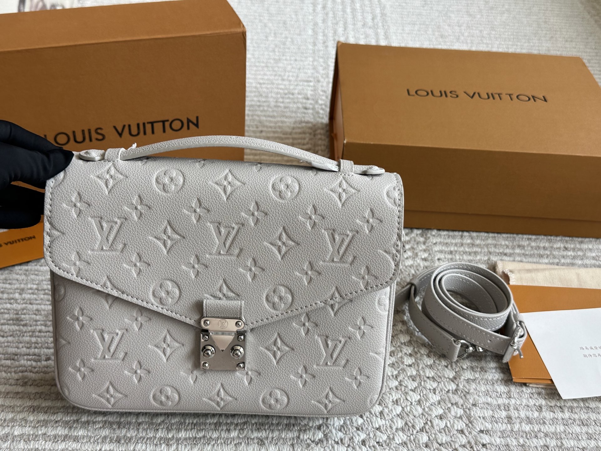 LV high quality monogram messenger bag