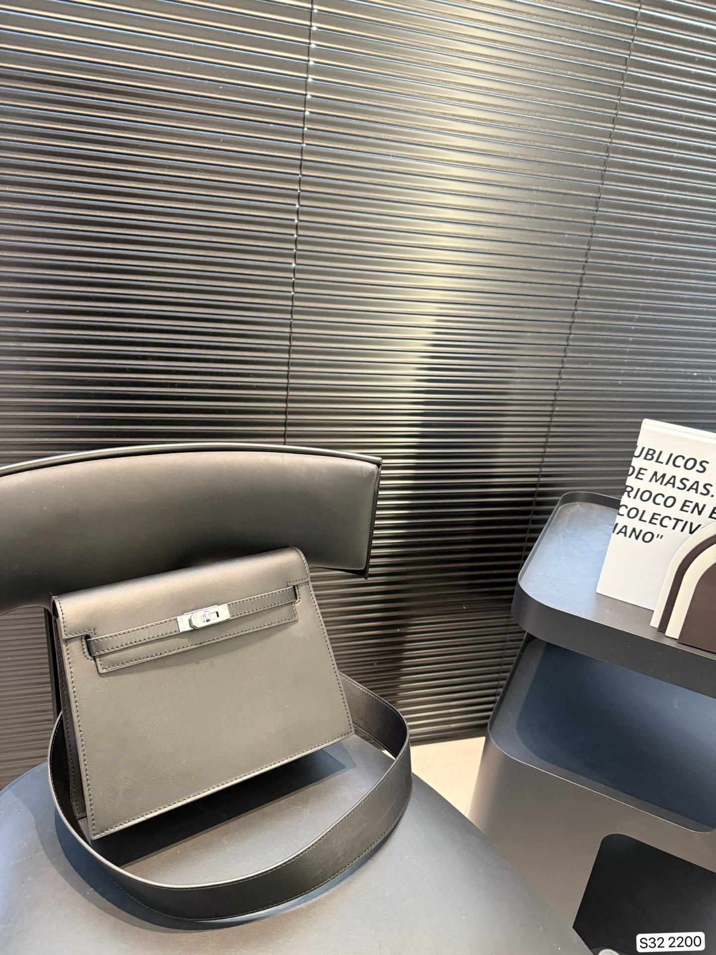 Hermès Kelly Danse shoulder bag