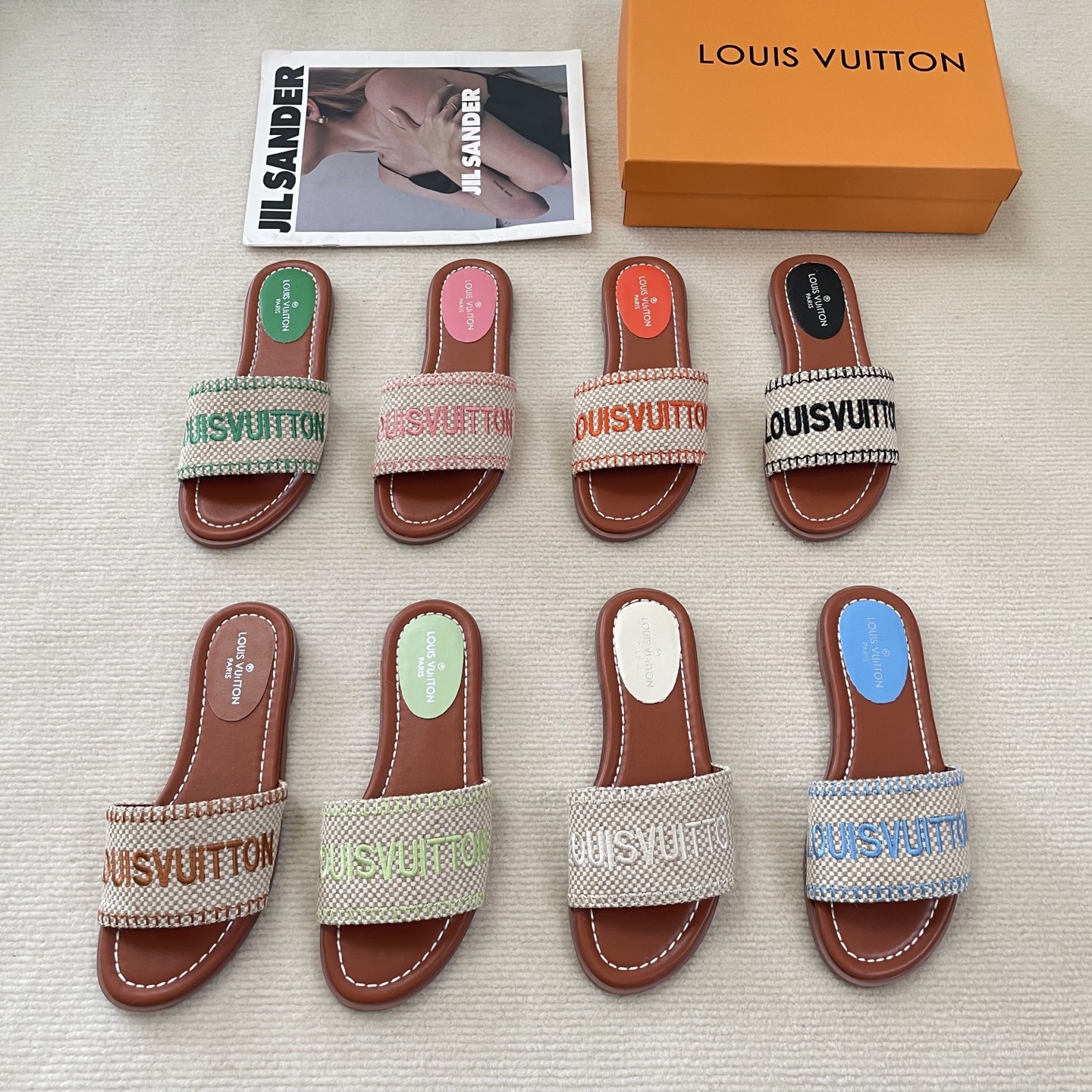 LV embroidered flat slippers