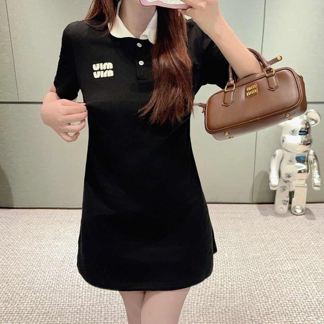 MIUMIU exquisite sports dress