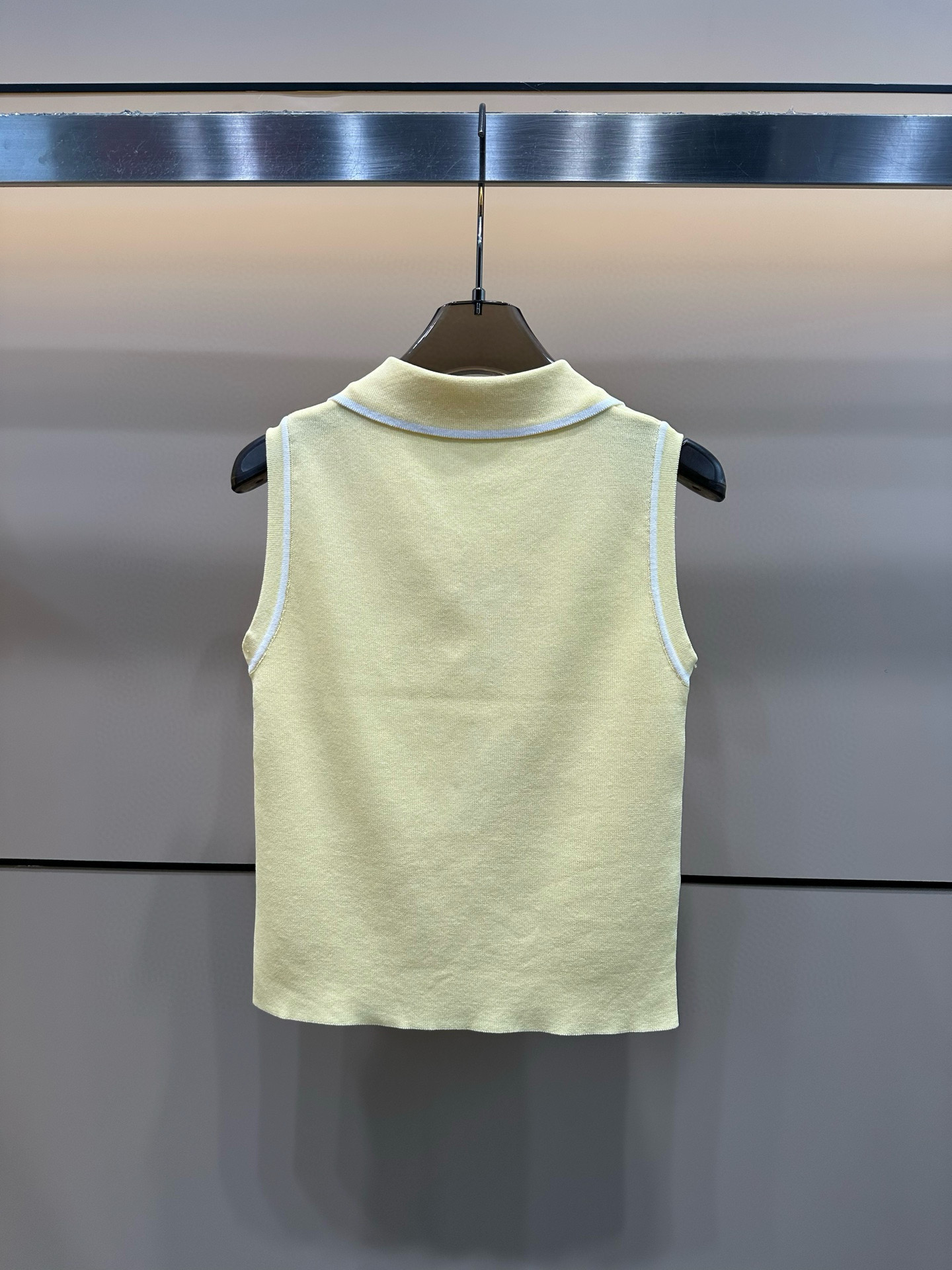 Ralph Lauren pony embroidered lapel knitted vest