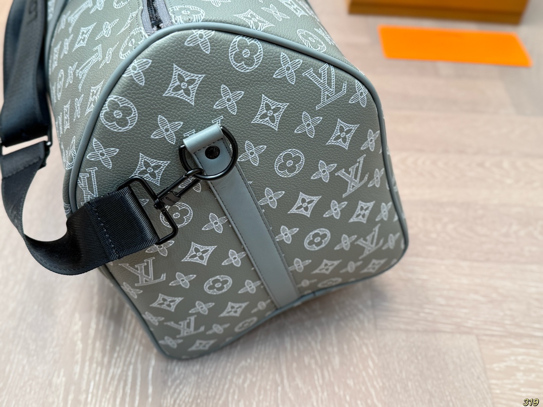 LV Keepall co-branded travel bag