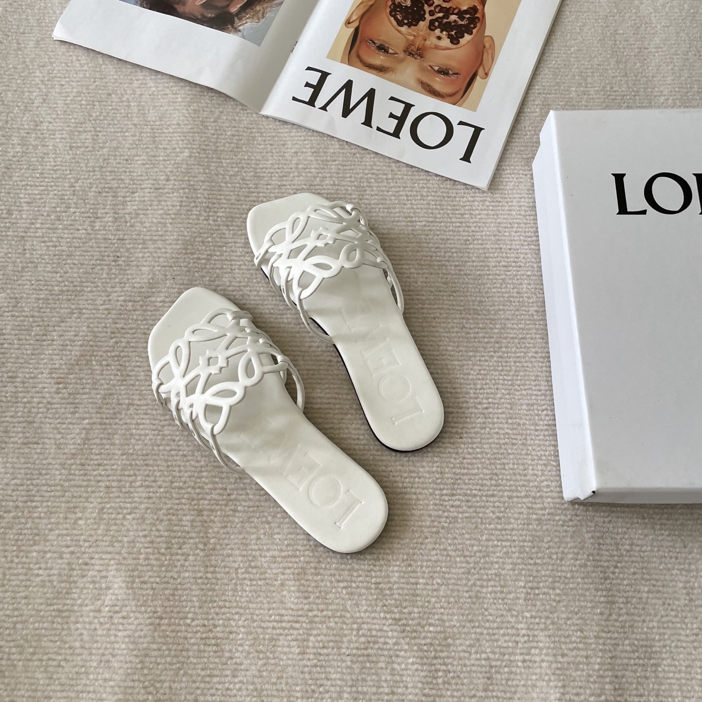 Loewe flat bottom beach slippers