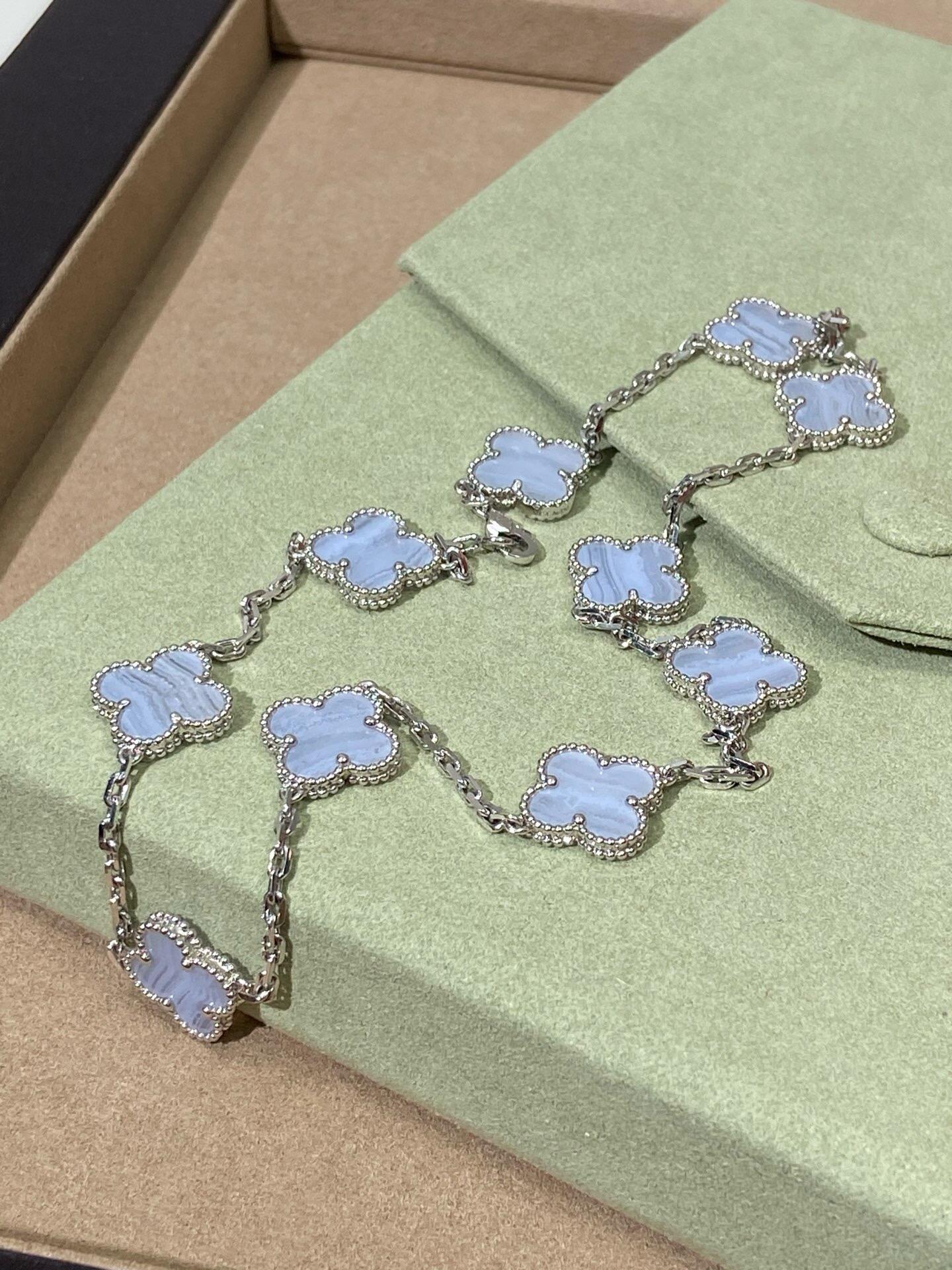 Vca platinum purple chalcedony 10 flower necklace