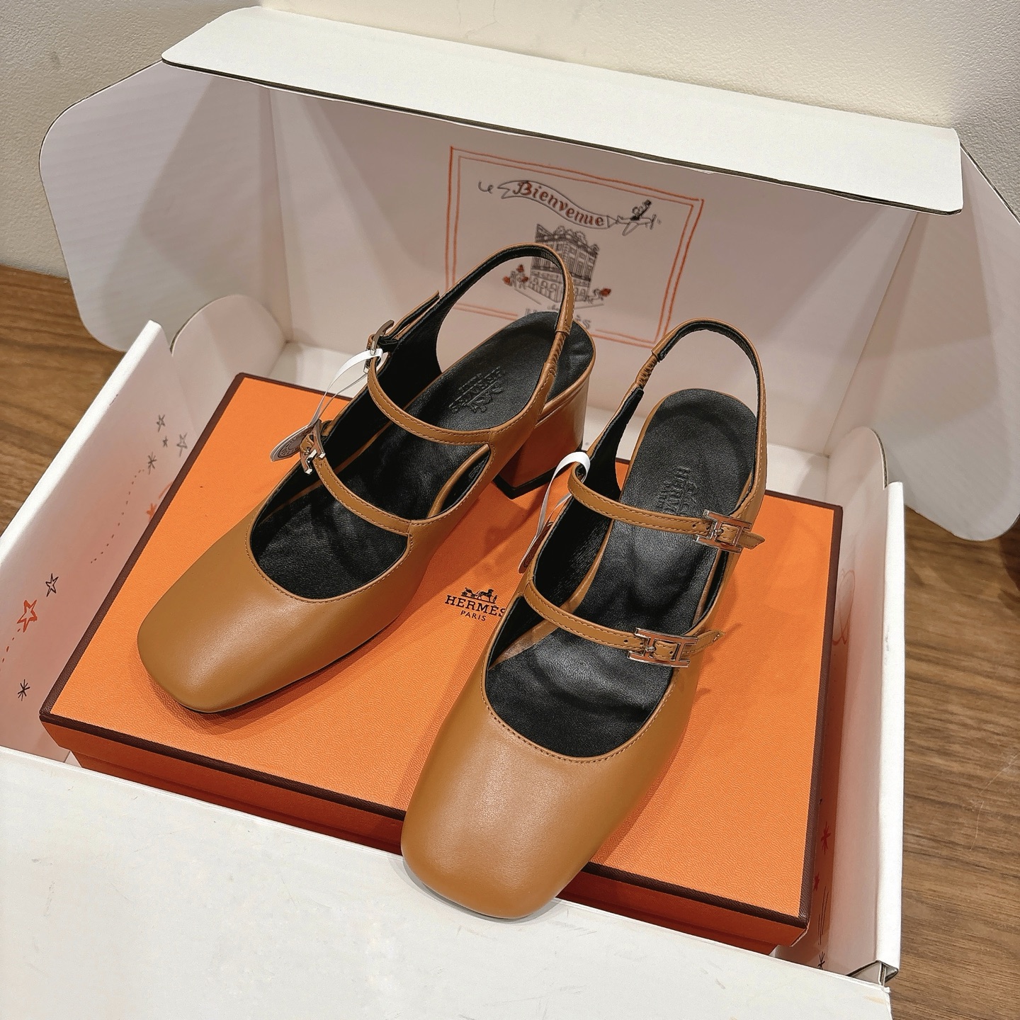 Hermes low-heeled fashionable sandals