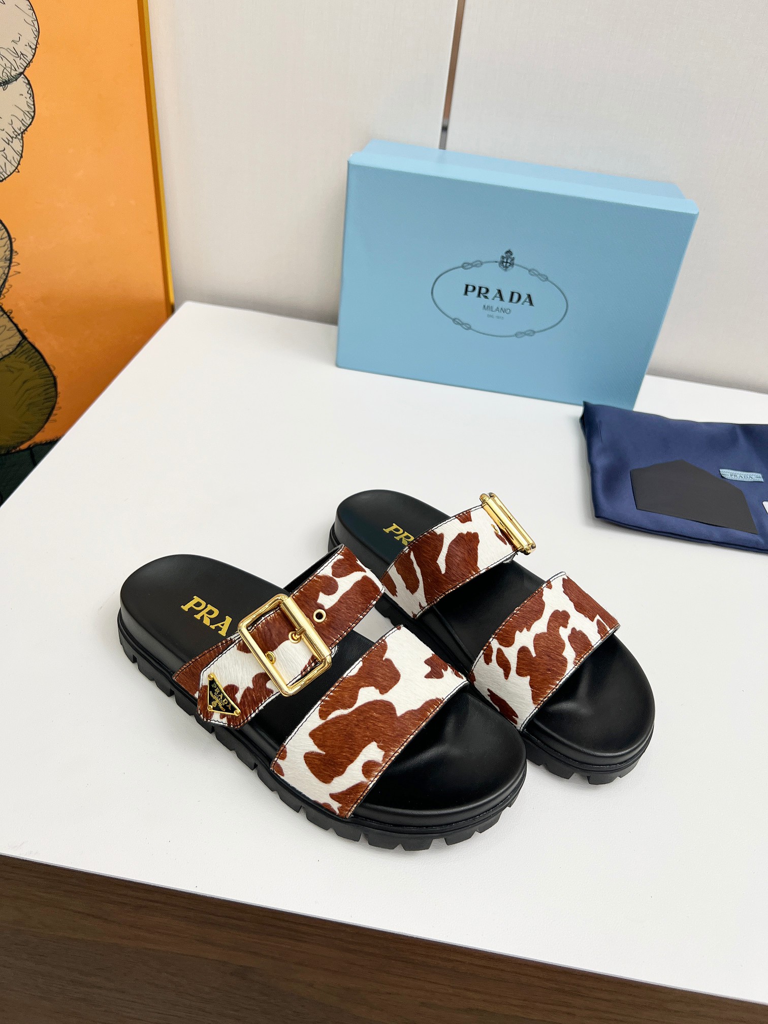 Prada triangle logo cow color sandals