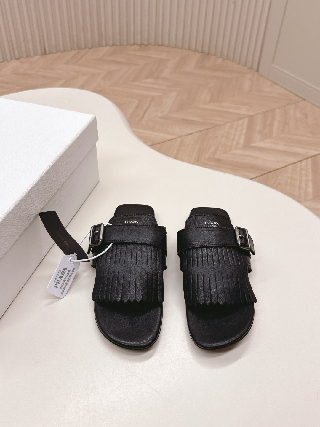 Prada summer catwalk new tassel retro sandals