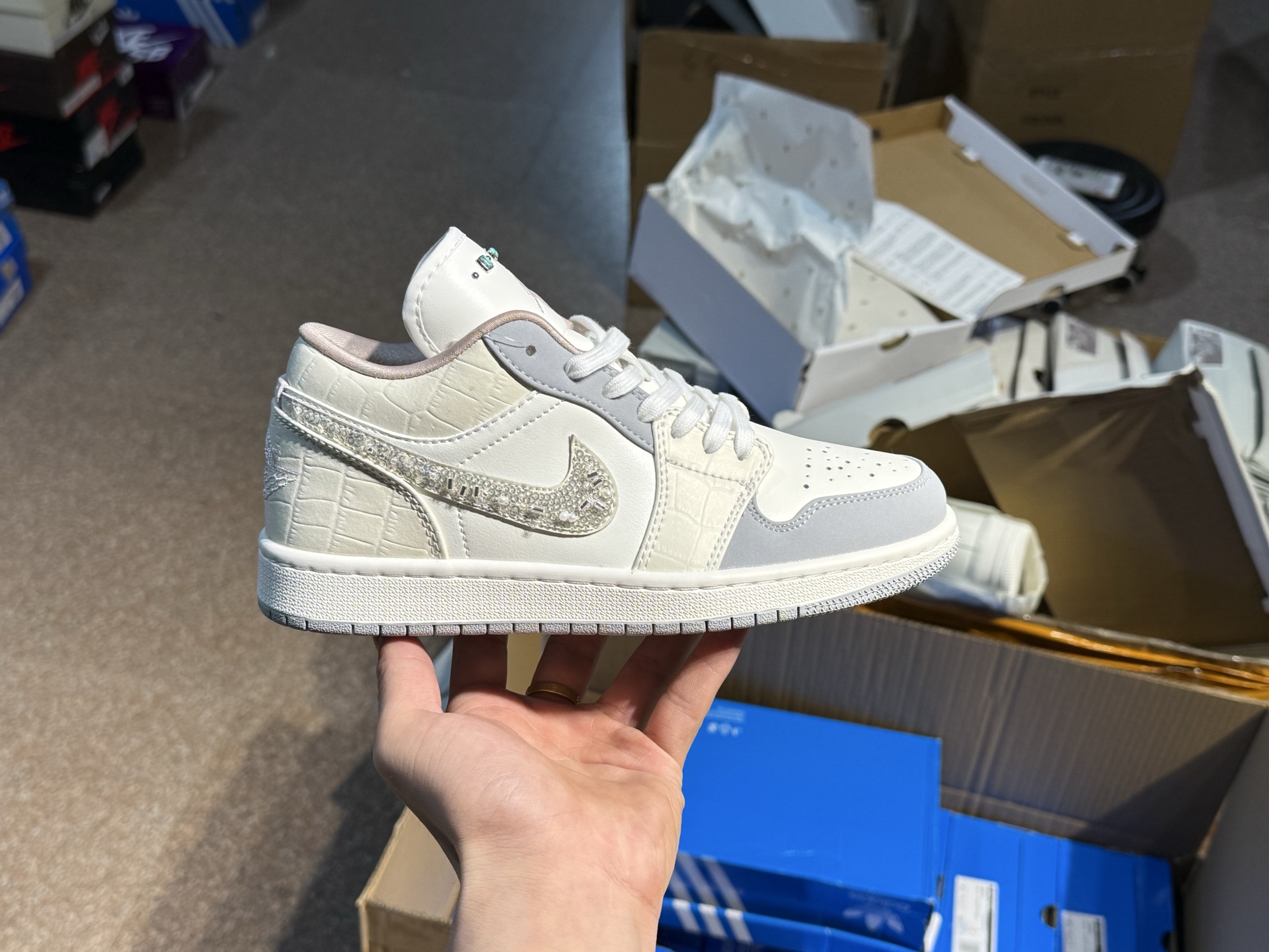 Jordan Air Low Top Retro Basketball Shoes for Women