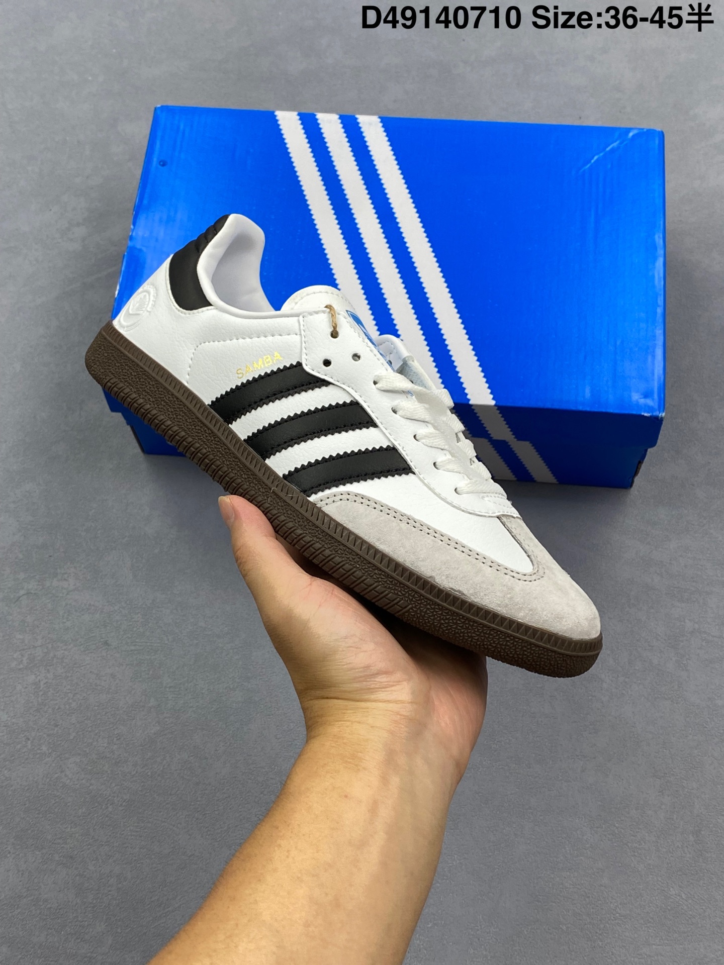 Adidas three-leaf low-top casual sports shoes