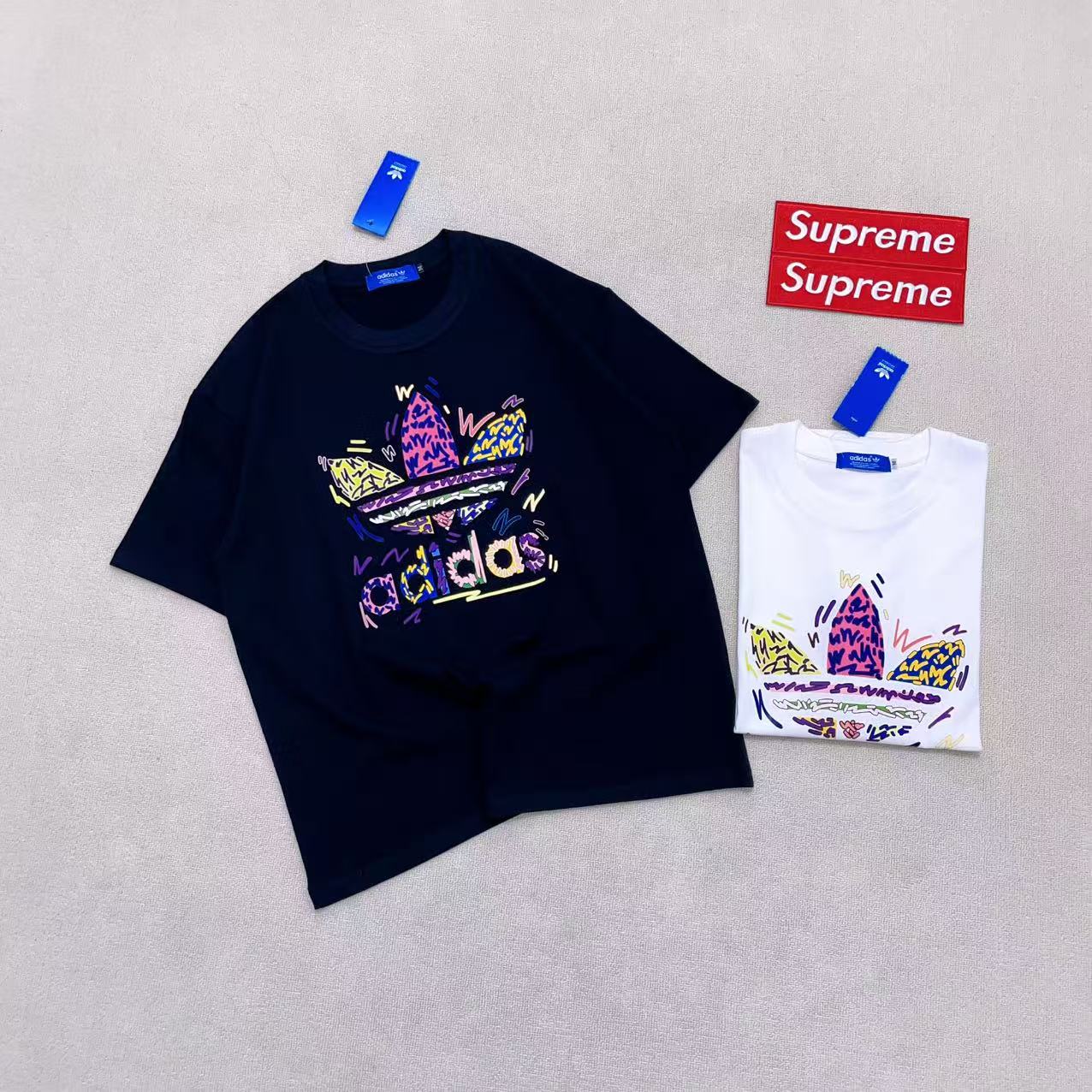 Trefoil Graffiti Letter Logo Unisex Couple T-shirt