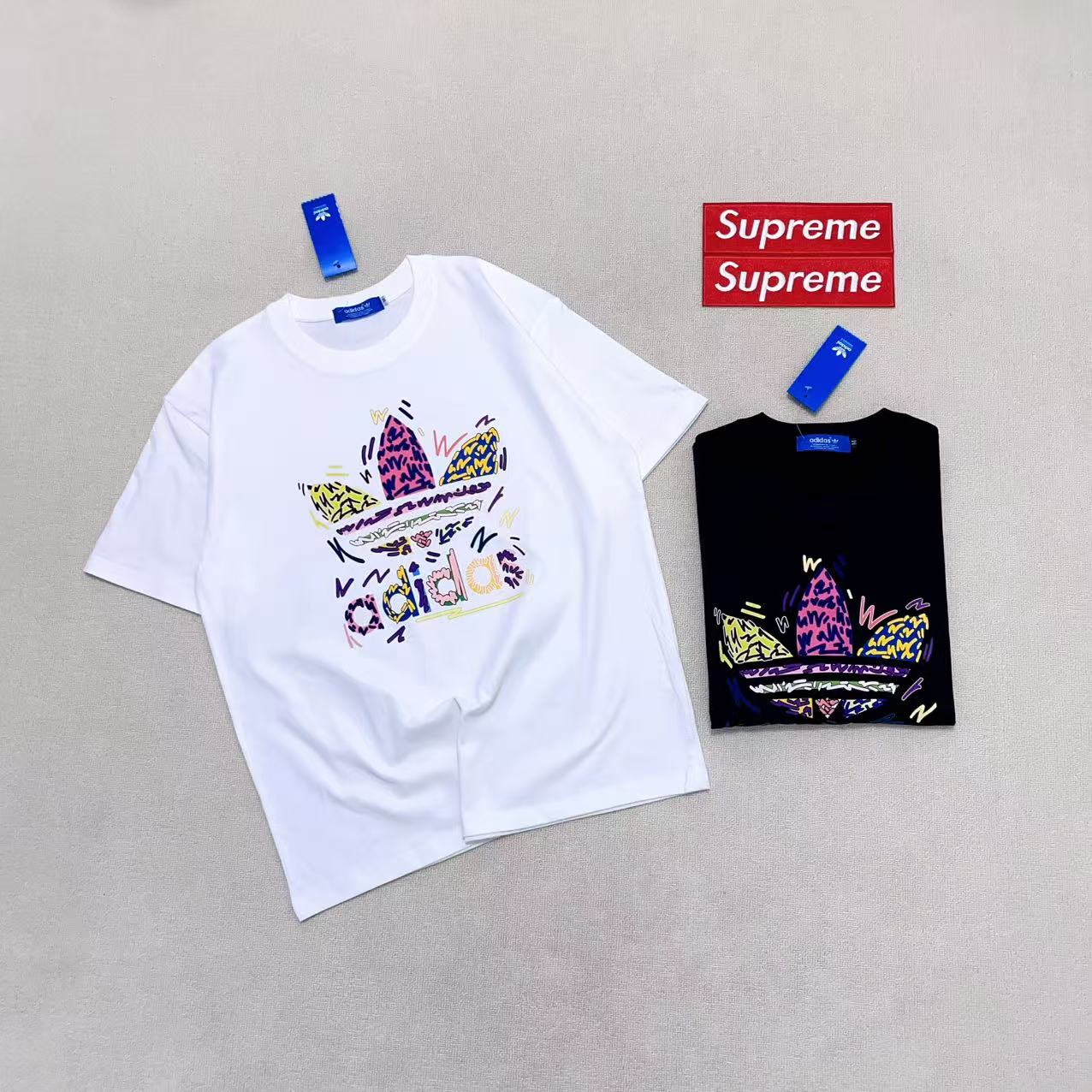 Trefoil Graffiti Letter Logo Unisex Couple T-shirt