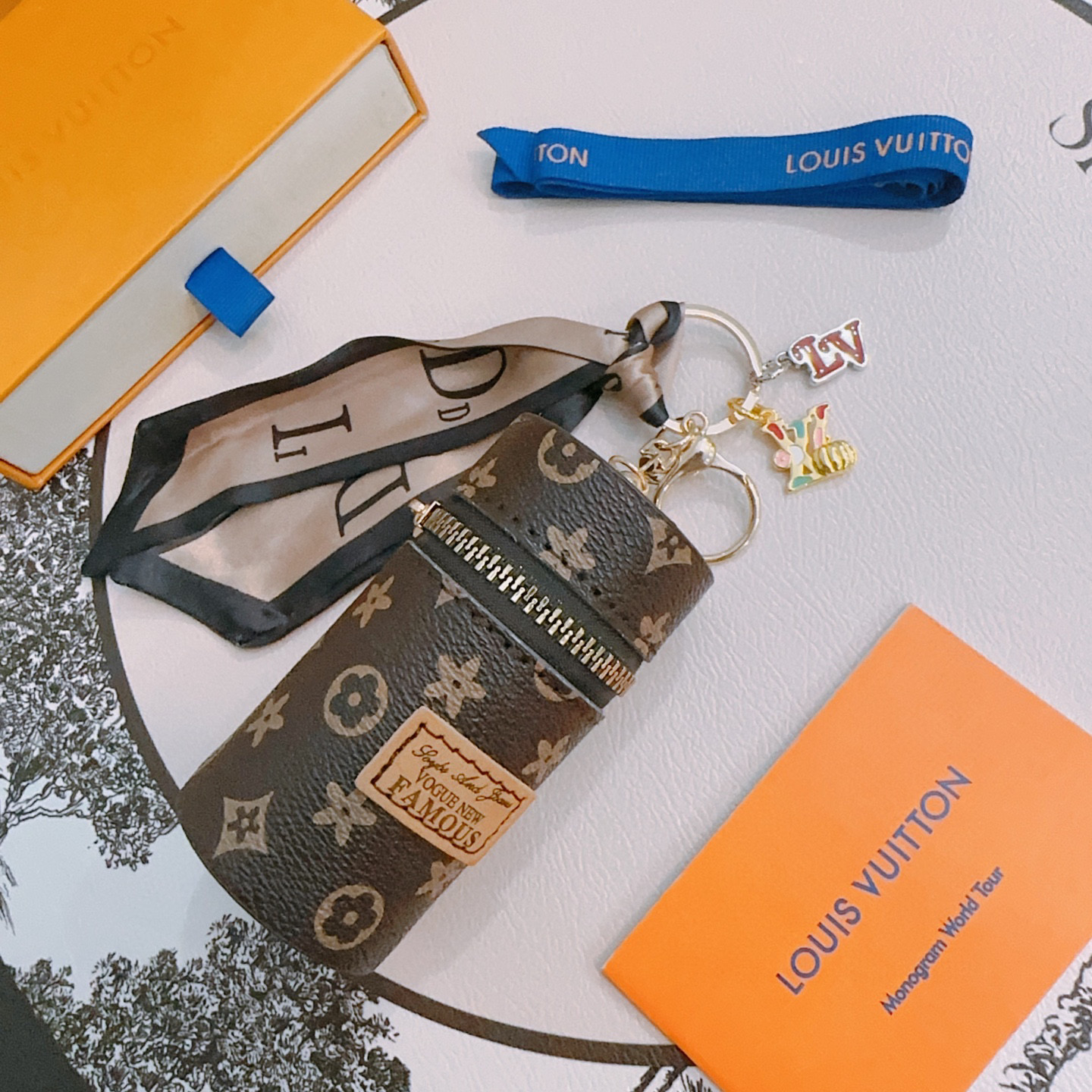 LV keychain bag buckle