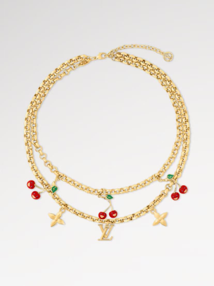 Louis Vuitton necklaces are stylish and fashionable