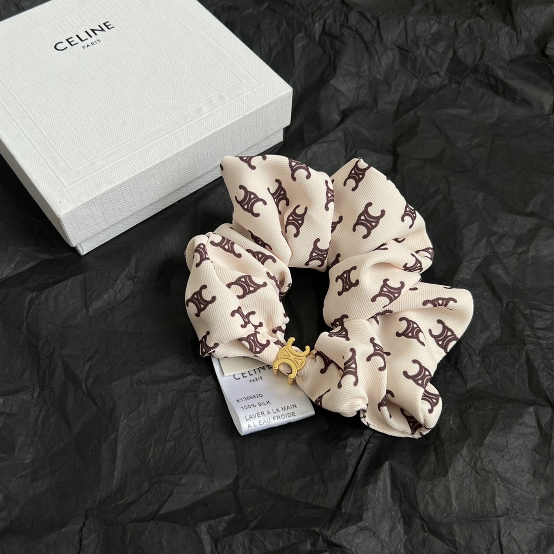 Celine's latest spring and summer hair band