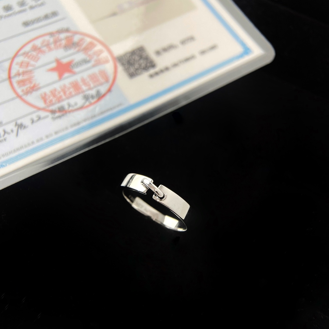 Chaumet's Liens Ring