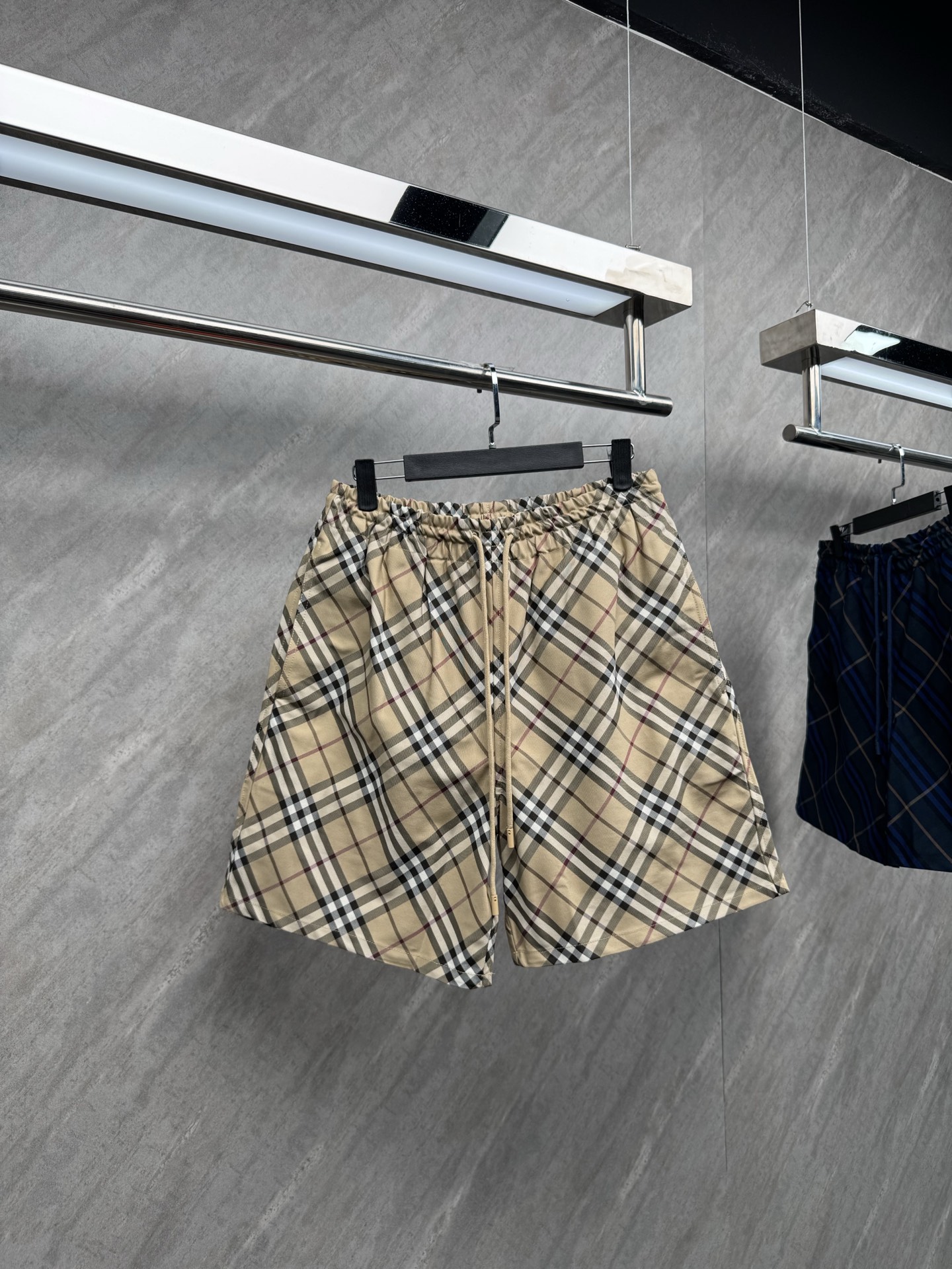 Burberry striped drawstring shorts