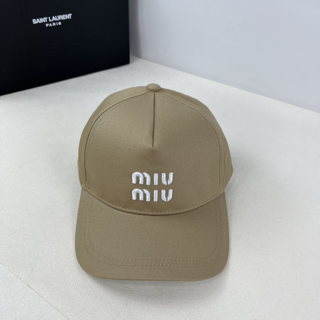 Miumiu classic baseball cap