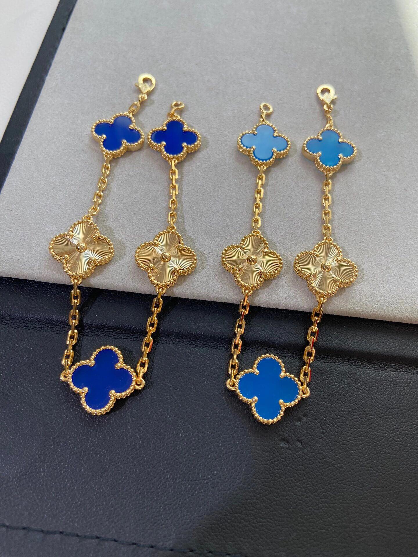 Van Cleef & Arpels Gold Blue Chalcedony Laser Five Flower Bracelet