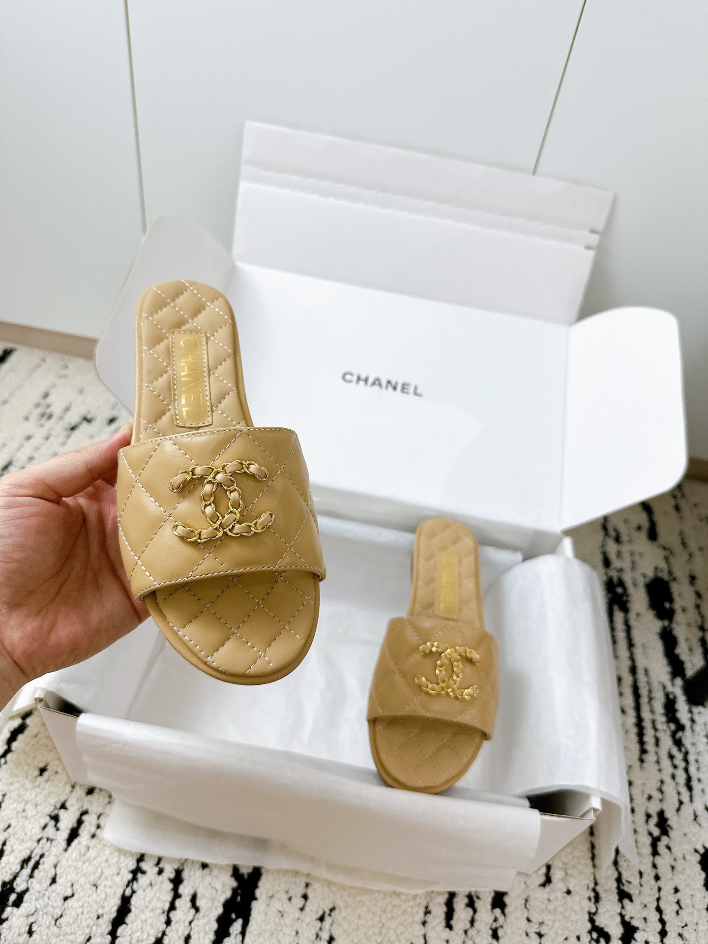 Chanel 25/A new summer slippers