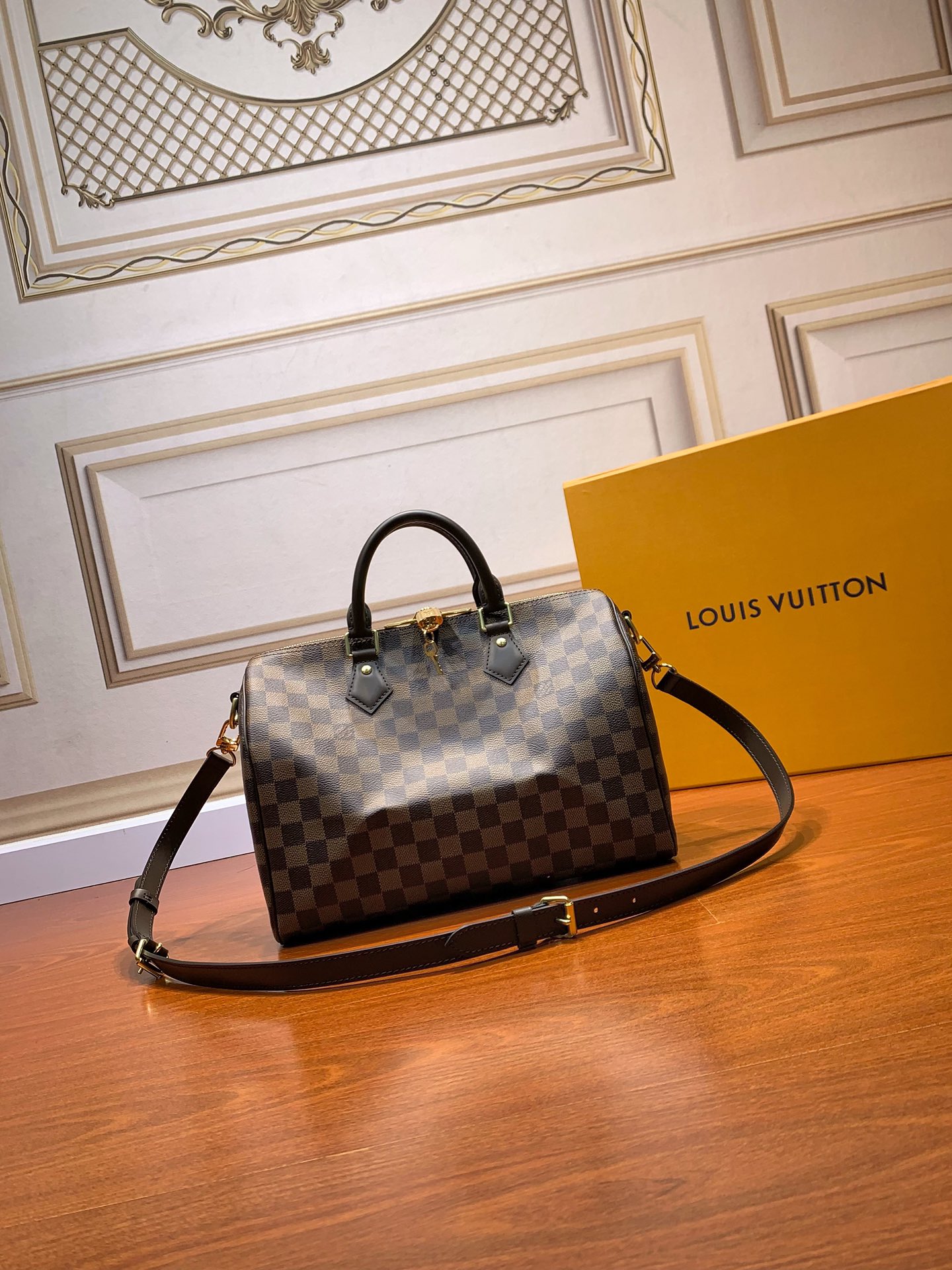 LV speedy30 shoulder handbag top version