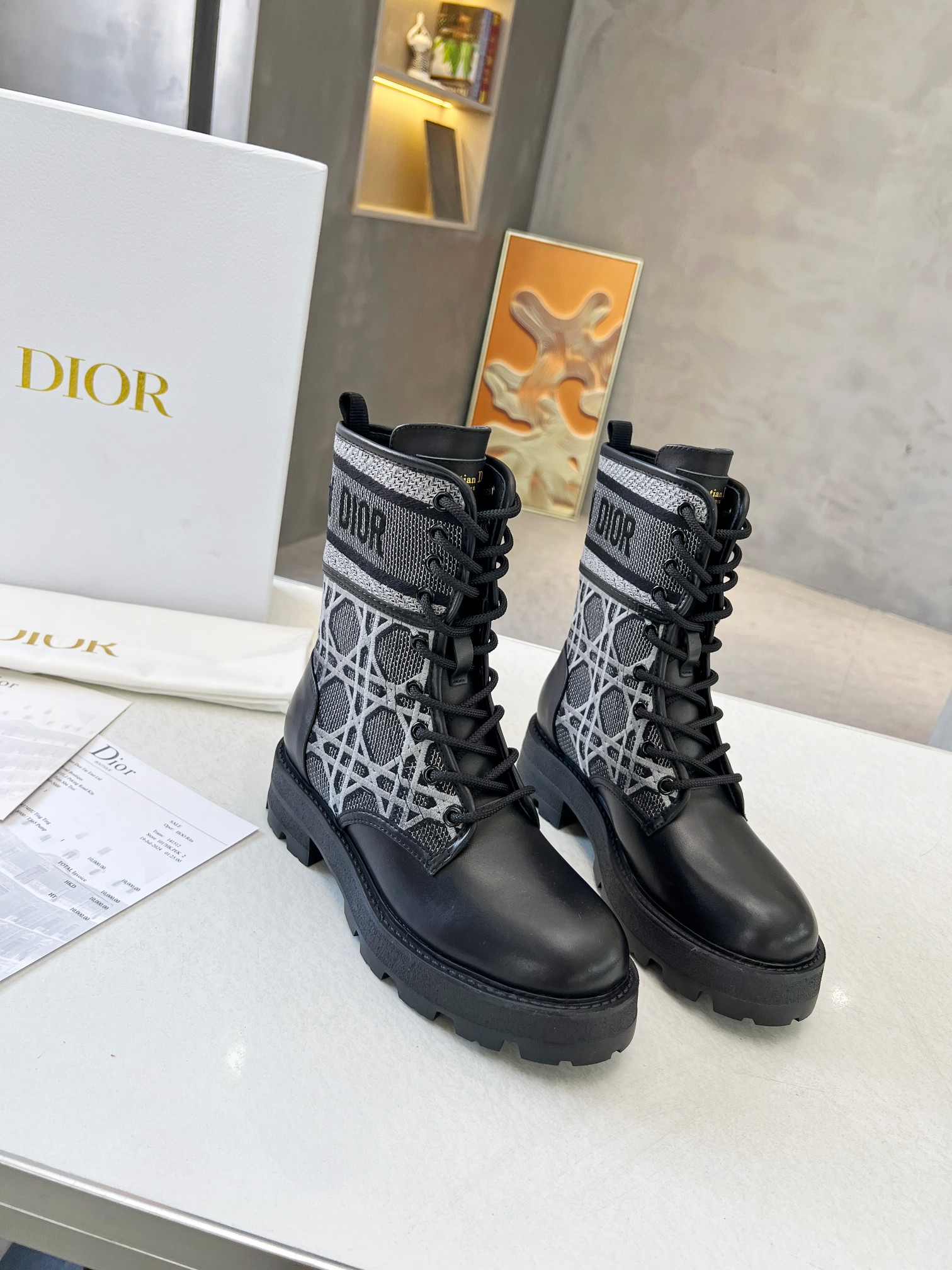High-end Dior retro work boots