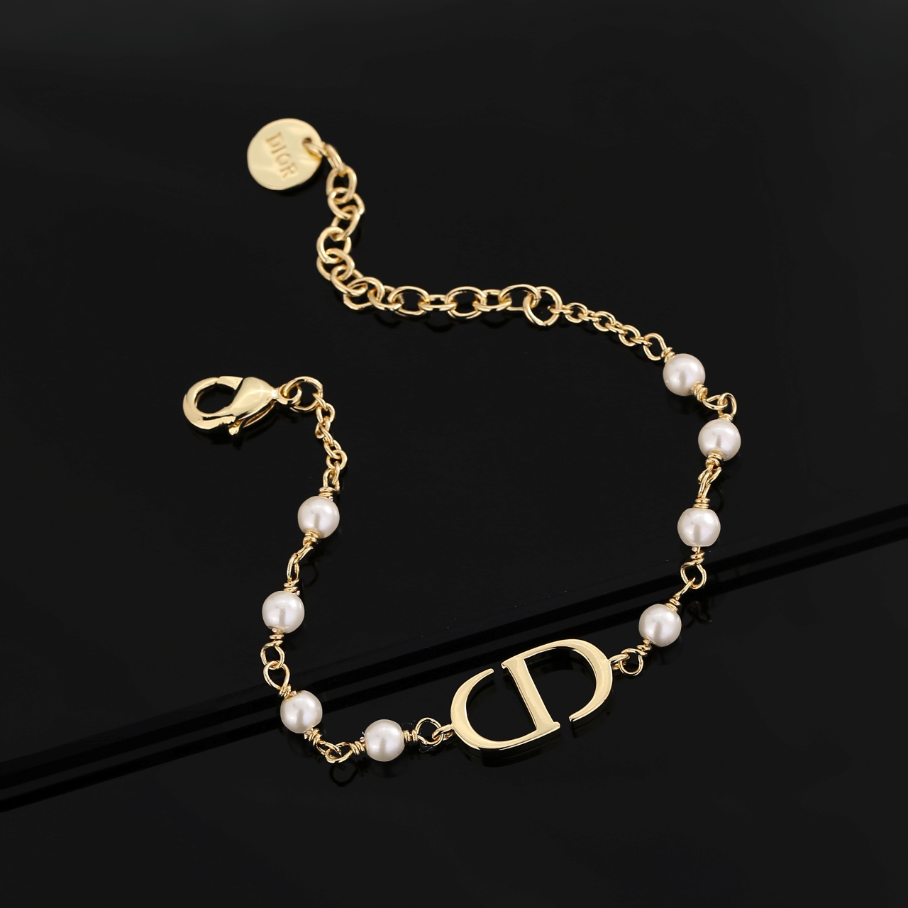 Dior Pearl Bracelet Sweater Chain